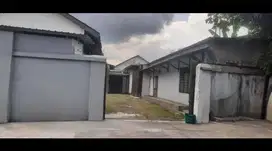 Di sewakan gudang murah  dan kantor pinggir jalan