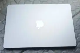 Macbook M1 Pro 2021 16/512GB
