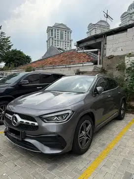 Mercedes-Benz GLA200 2022 Bensin