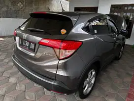 HR V grey 2016 abu abu HRV metic H RV automatic