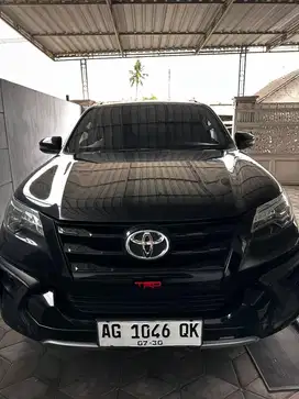 Vrz 2018 TRD Sportivo hitam automatic Fortuner FRZ metik