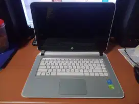 Laptop HP Pavilion 14 Core i5-4210U, SSD 256GB, Ram 8GB