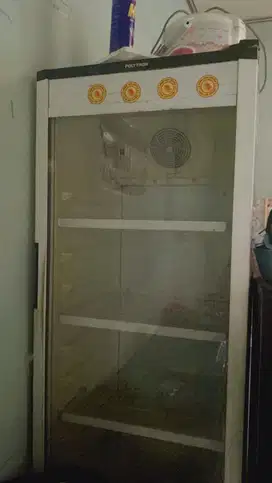 DIJUAL BU! SHOWCASE MERK POLYTRON