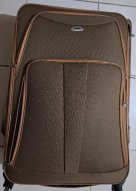 Jual Kofer  Ukuran.Jumbo Buat liburan , Item beli di LN.