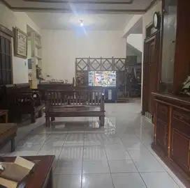 Rumah Bagus Nyaman di Daerah Margacinta Bandung