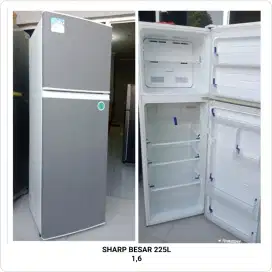 KULKAS 2 PINTU SHARP BESAR 225L