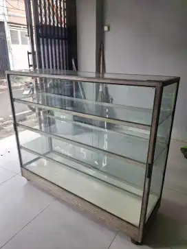 Jual Etalase Bekas Toko Sembako