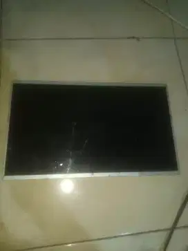 layar laptop 14