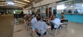 Di butuhkan pengemudi