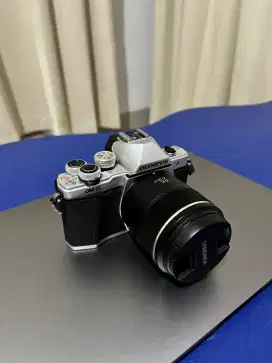 Olympus omd em10 mark ii + lensa yongnuo 25mm f1.7