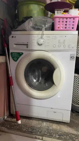 mesin cuci LG bekas