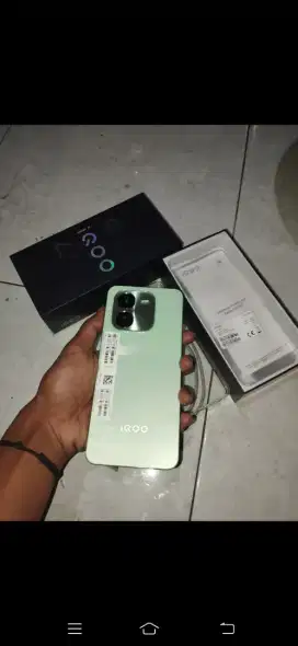 VIVO Z9X 5G - 12/256GB