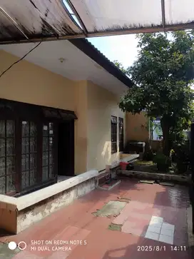 Dijual Cepat Rumah Lama di Komplek di Pondok Kopi Jakarta Timur