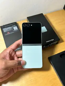 Samsung Z Flip 5 8/512GB SEIN MULUS FULLSET ORIGINAL