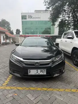 Civic turbo 2017 sedan matic antik