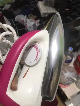 Setrika Philips HD 1173