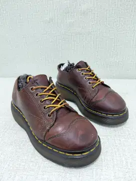 Dr Martens 8651 coklat tua kulit semir
size 37 insole 23.5 cm