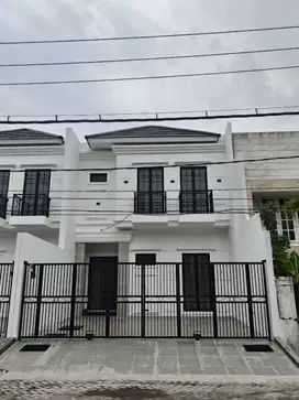 Baru Gress Rumah Sutorejo‼️Dekat Raya Mulyosari & Unair Kampus C