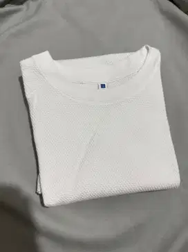 Kaos Putih Polos Waffle Suko