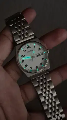 Vintage Seiko Day-Date White Dial V743-9020