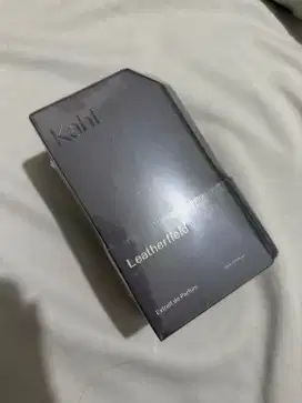 Kahf Extrait de Parfume Leatherfield dan Santalscape