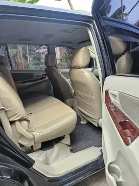 Toyota Kijang Innova 2014 Bensin