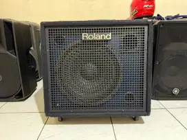 Amplifier roland kc 600 original