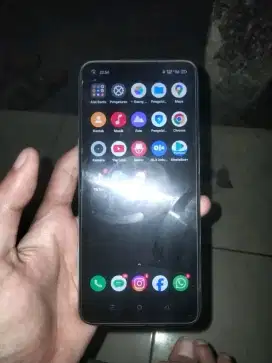 Realme 6 4/128 hp cas