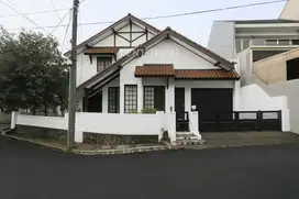 Rumah Luas Posisi Hook Jl Rangu Raya Cinere Depok  8908