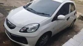 Honda Brio E AT fullset TT 3 shet mahar lebih bagus