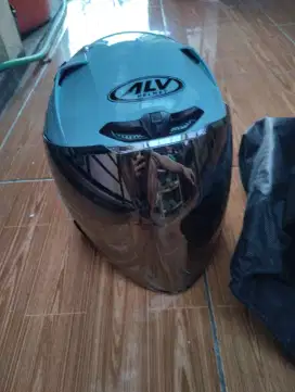 Helm ultron pro