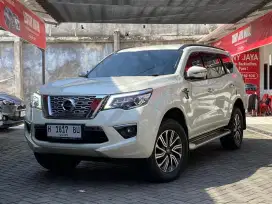 (LOW KM) NISSAN TERRA VL AT 2018