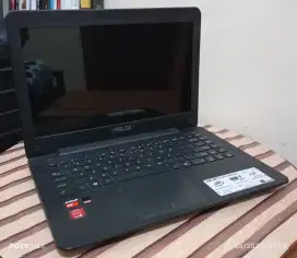 Laptop Asus X454Y