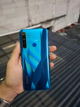 Realme 5 4/128gb nominus normal