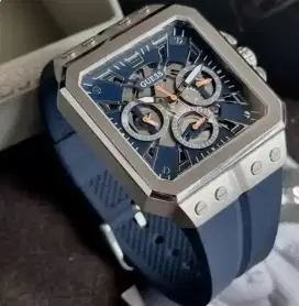 Jam tangan pria Guess original