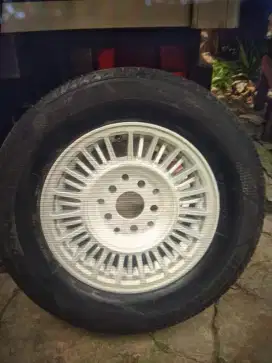 Dijual murah pelek reseng ban Radial lubang 5 cocok L300 mobil Lainnya