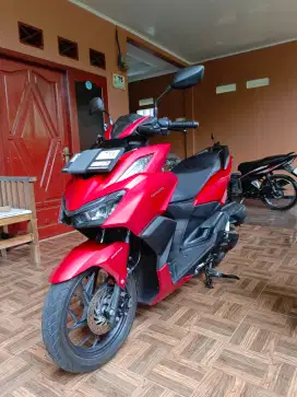 Vario 160 2022 Merah Doff