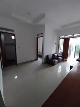 Rumah asri untuk keluarga muda! - Witana Harja