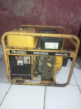 Genset Solar Robin RGD2500 (2300Watt) Japan