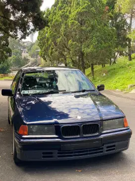 BMW E36 M43 318i 1996 surat kumplit siap touring jauh