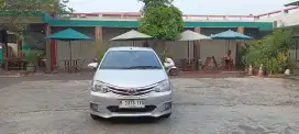 Di Jual Cepat Toyota Etios Valco 1.2G Manual Tahun 2014 Silver