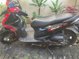Motor Honda Beat 2022 Hitam merah