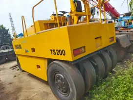 Tire Roller Sakai TS200