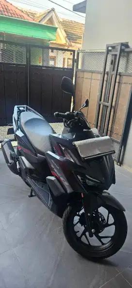Vario 160 pajak panjang km low