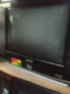 Di jual TV tabung polytron sama LCD samsung 21 in
