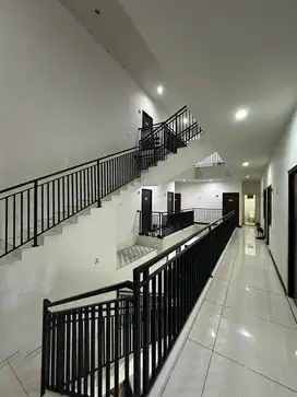 Dijual Hotel Aktif Area MERR, SELANGKAH KE MERR MURAH