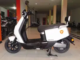 YADEA E8S PRO MOTOR LISTRIK 2024