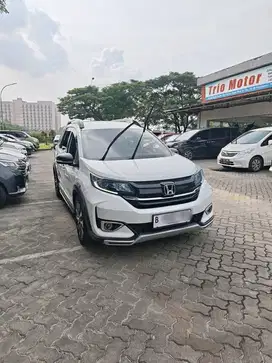 Honda BRV Prestige 2019 putih AT Matic Keyless Pajak Panjang