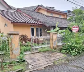 Dijual Rumah Dibawah Pasaran Posisi Hook Ciparigi Kota Bogor