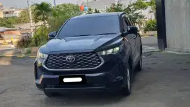 Toyota kijang innova zenix g bensin non hybrid 2023 hitam